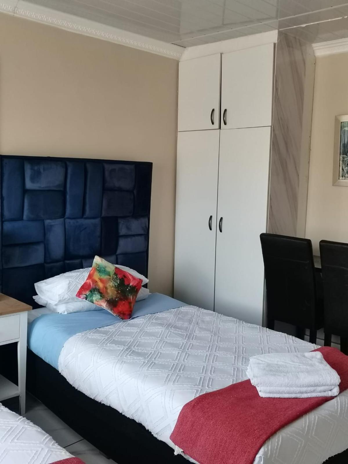 Ronvu @ Bertram Apartman East London Kültér fotó